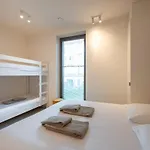 Modern For 6 With Terrace & Parking *