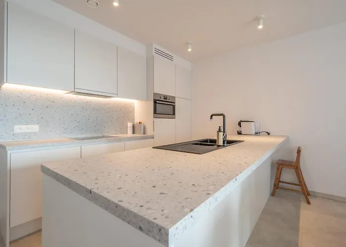 Appartement Modern For 6 With Terrace & Parking *